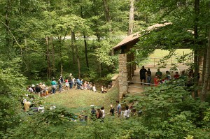 Mammoth Cave visitors begin the Grand Avenue Tour