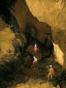 Inside Le gouffre du Quéou