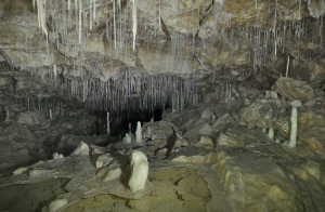 Inside La grotte du Burlandier