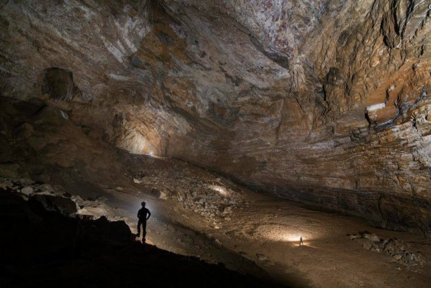 Anthodite Hall inside Mexico's Sistema Huautla.